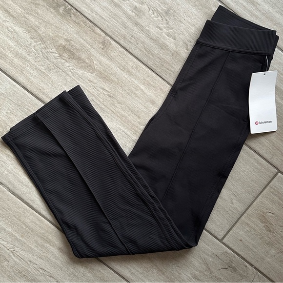 Lululemon Urban Strides Super High-Rise Pant 25" Size 2 - Picture 5 of 13